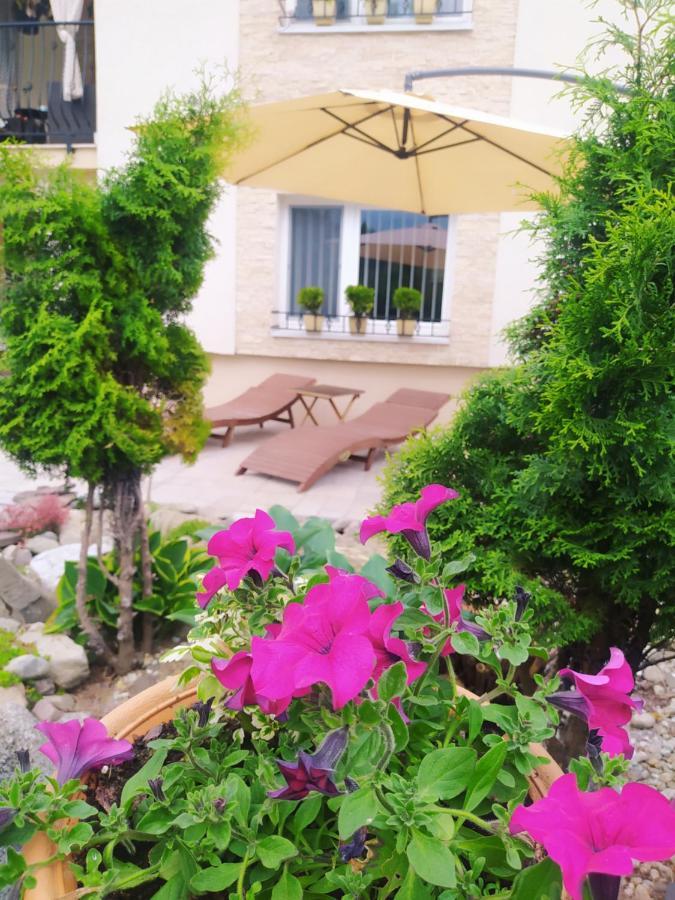Apartman Karin Huty Exterior foto